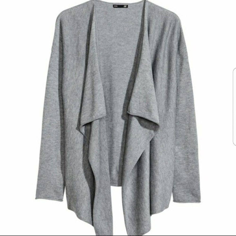 [XS] Flowy Cream Cardigan x H&M Basics